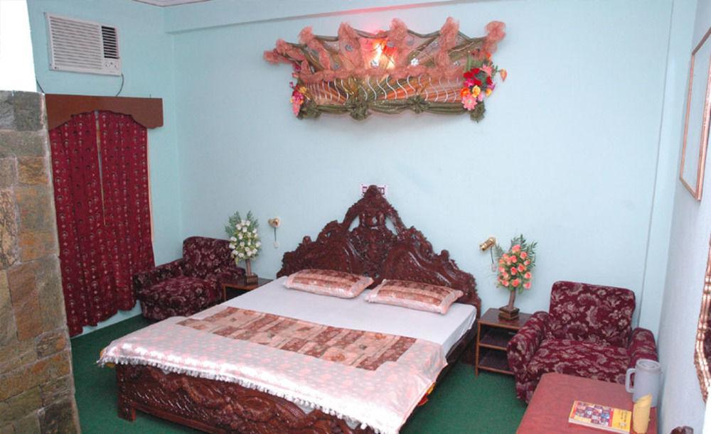รอยัล อาชิยนา พาเลส Hotel ชัยปุระ ภายนอก รูปภาพ